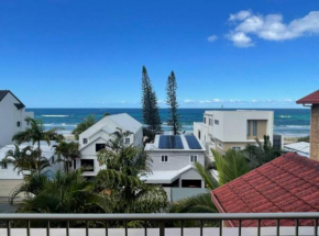 Jefferson Palms - Burleigh Letting